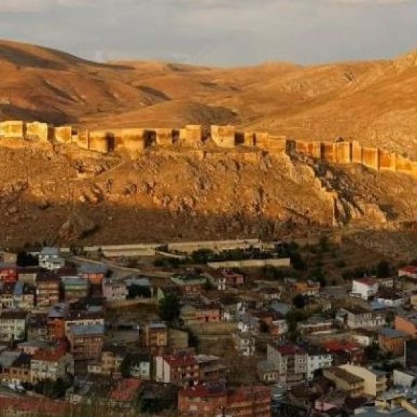 Bayburt Kalesi › Gezi Rehberi | Merkez | Bayburt