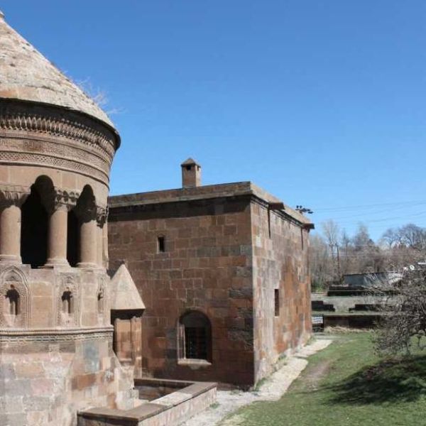 Emir Bayındır Camii › Gezi Rehberi | Ahlat | Bitlis