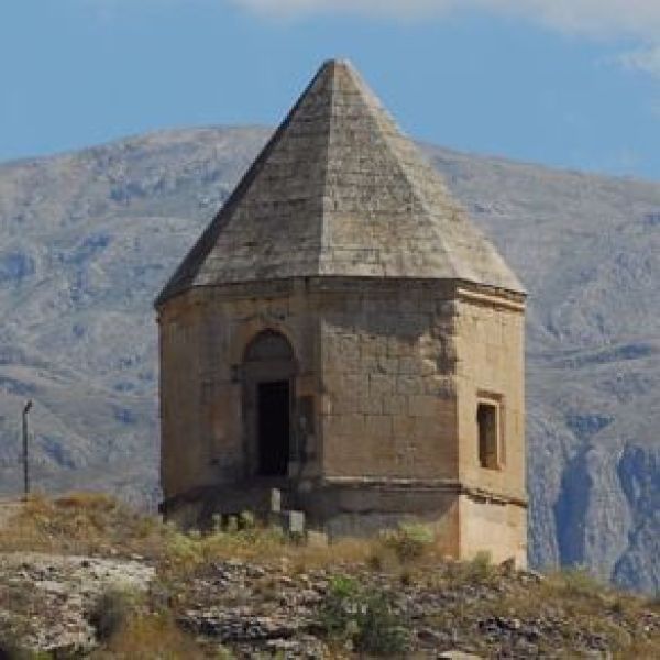 Sancaktar Türbesi › Gezi Rehberi | Kemah | Erzincan