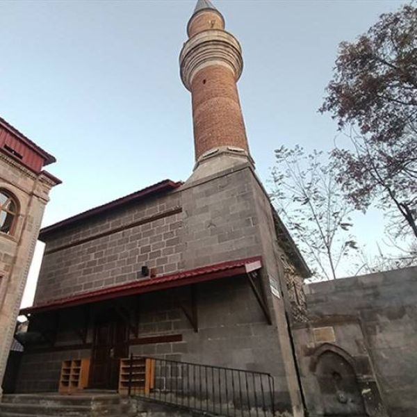 Emirşeyh Camii › Gezi Rehberi | Pasinler | Erzurum