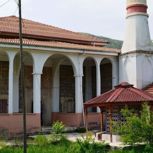 Bektaş Bey Camii › Gezi Rehberi | Çamoluk | Giresun