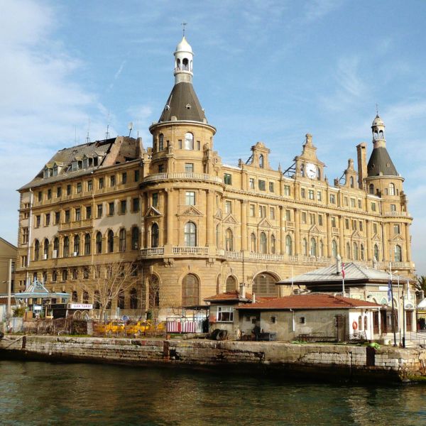 Haydarpaşa Garı › Gezi Rehberi | Kadıköy | İstanbul