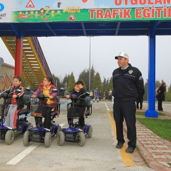 Trafik Eğitim Parkı › Gezi Rehberi | Sultangazi | İstanbul