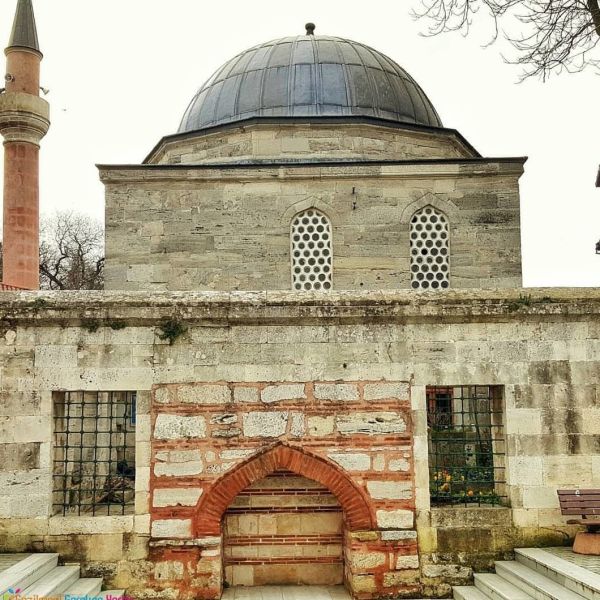 Merkez Efendi Camii › Gezi Rehberi | Zeytinburnu | İstanbul