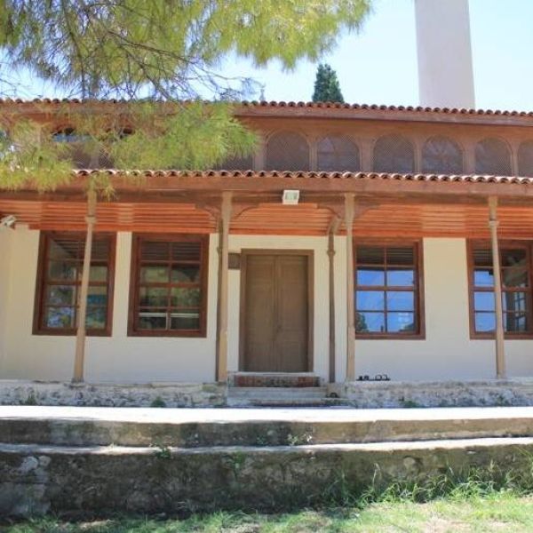 Ayşe Kadın Camii › Gezi Rehberi | Karaburun | İzmir