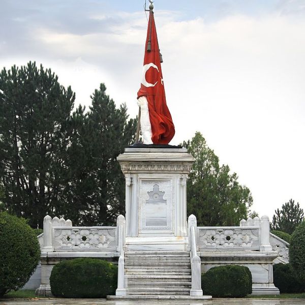 Şehit Sancaktar Mehmetçik ve Zafer Anıtı › Gezi Rehberi | Altıntaş | Kütahya